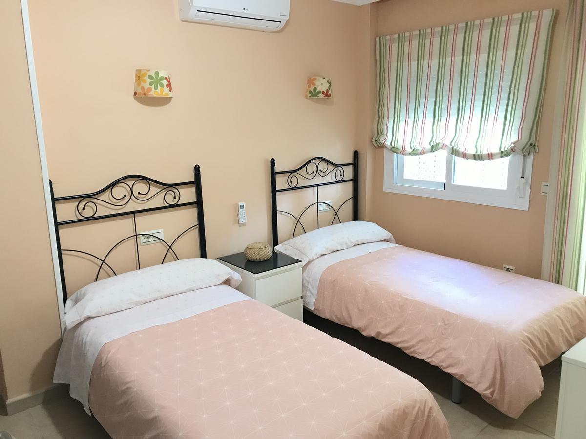 Apartamento Holidays On The Beach Torremolinos Buitenkant foto